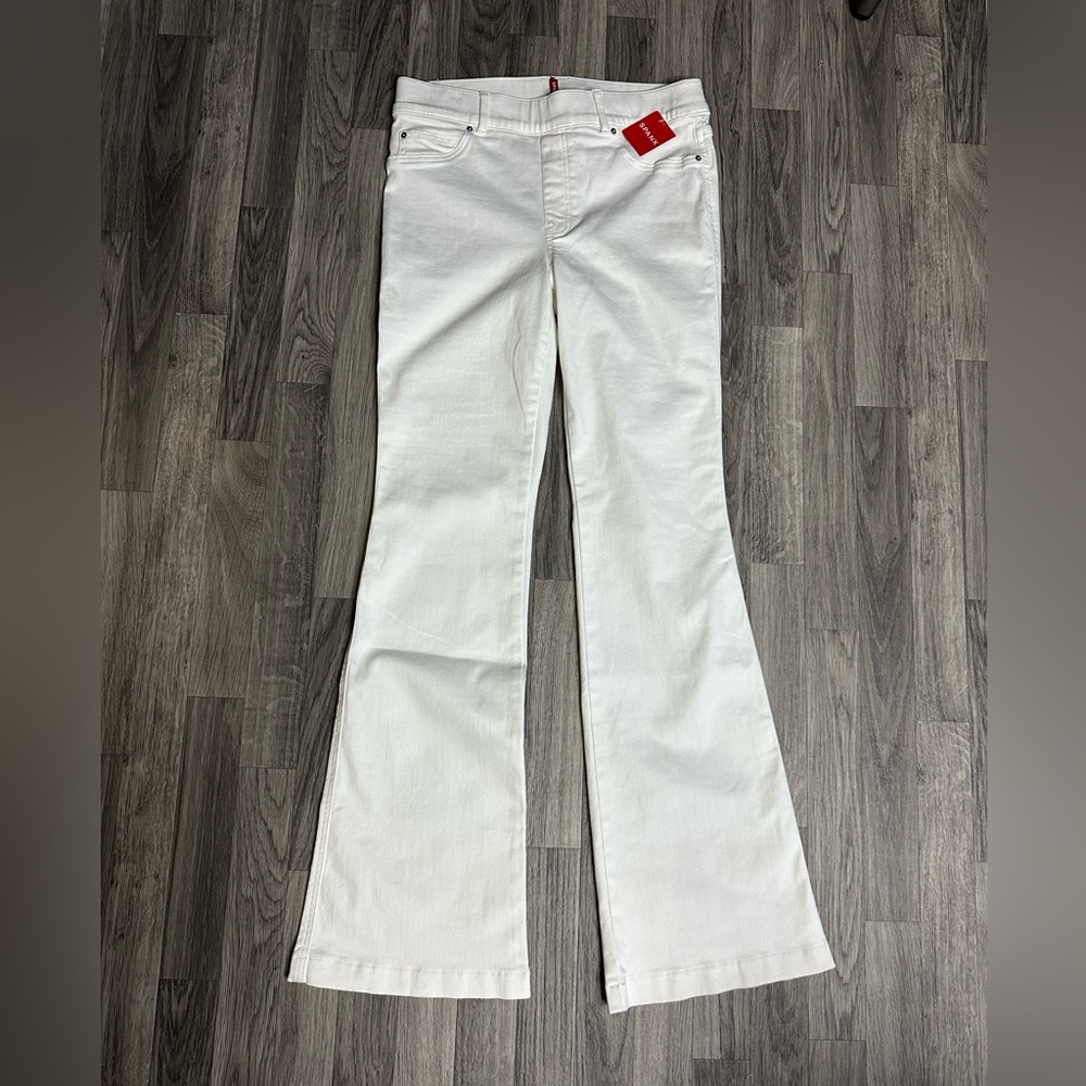 NWT Spanx Flare Jean White L